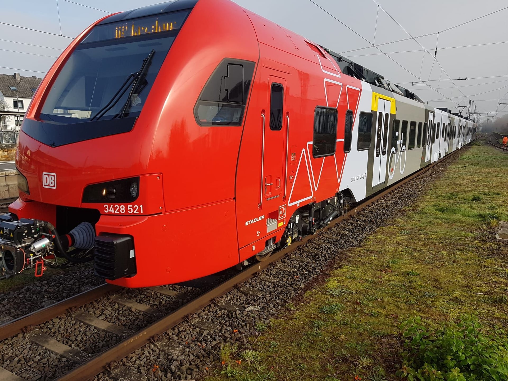 Regionalzug Modell Flirt 3 XL